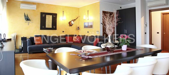 Пентхаус с 3 спальнями в Арезе, Италия № 106416 5