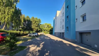 Квартира с 2 комнатами в Гунтрамсдорф, Австрия № 250739