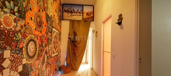 Propriété commerciale à Portimao, Portugal 65m² No. 153097 3