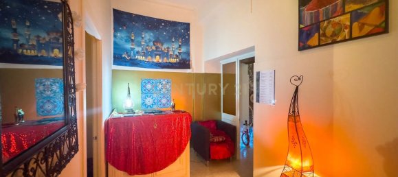 Propriété commerciale à Portimao, Portugal 65m² No. 153097 2