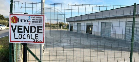 Imóvel comercial de 3 divisões em Roccasecca, Italy N.º 137090 8