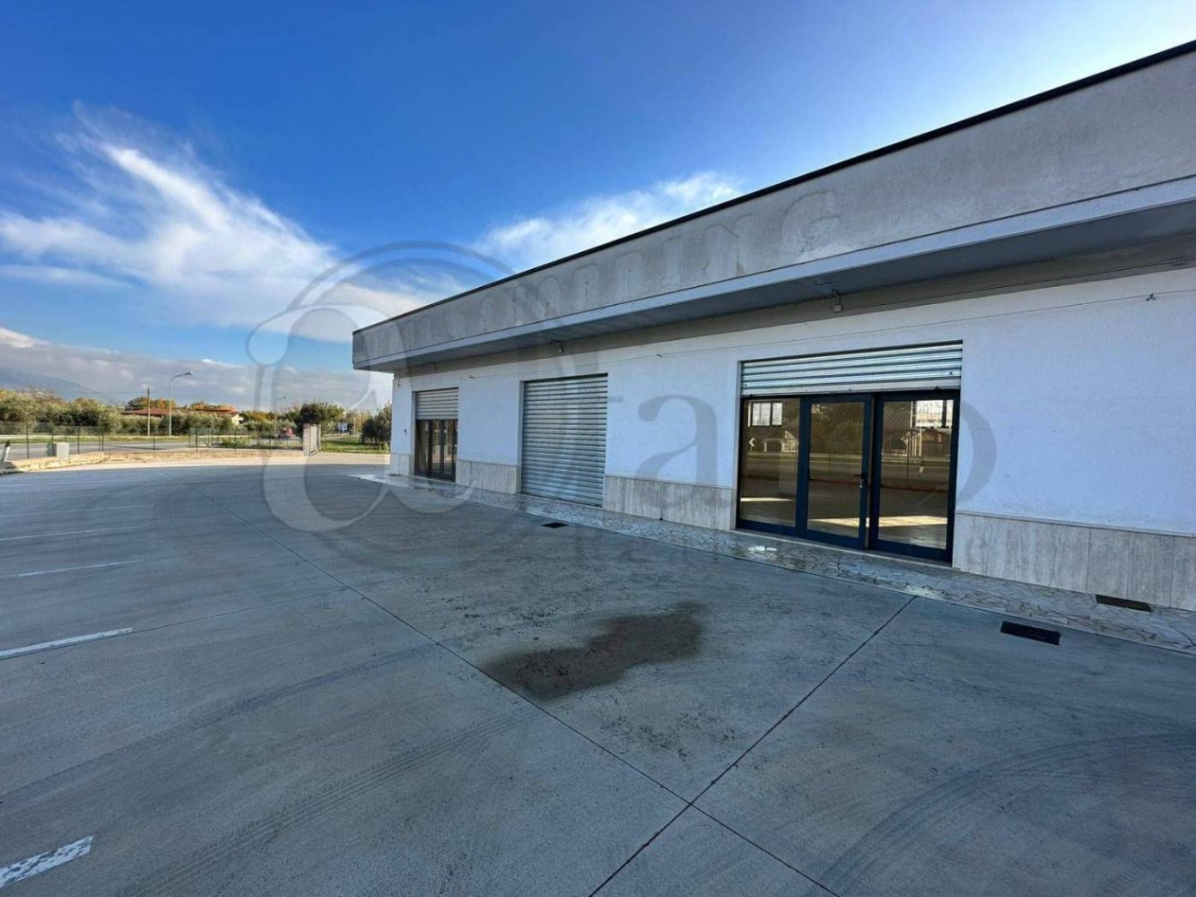 Imóvel comercial de 3 divisões em Roccasecca, Italy N.º 137090