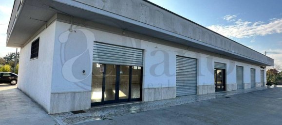Imóvel comercial de 3 divisões em Roccasecca, Italy N.º 137090 4
