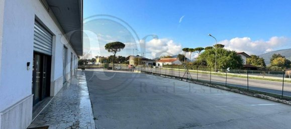 Imóvel comercial de 3 divisões em Roccasecca, Italy N.º 137090 3