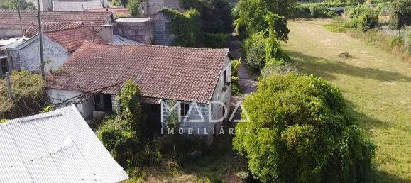 15 bedrooms House in Guimaraes, Portugal No. 32087 14