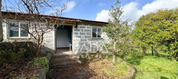 15 bedrooms House in Guimaraes, Portugal No. 32087 38