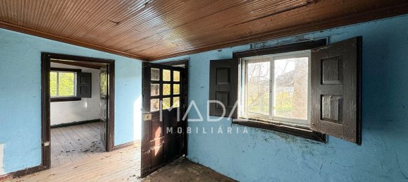 15 bedrooms House in Guimaraes, Portugal No. 32087 40