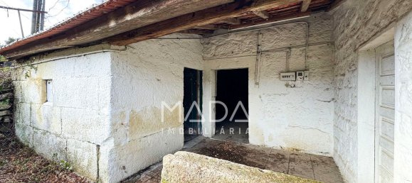 15 bedrooms House in Guimaraes, Portugal No. 32087 48