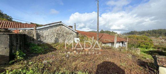 15 bedrooms House in Guimaraes, Portugal No. 32087 2