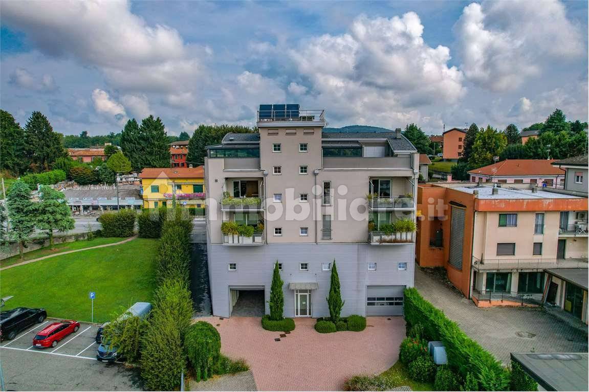 3 bedrooms Apartment in Sesto Calende, Italy No. 354448