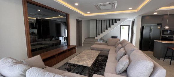 5 bedrooms Cafe / restaurant in Pattaya, Thailand No. 11789 12