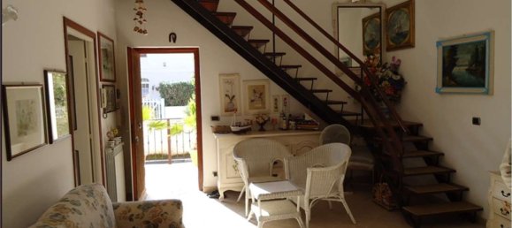 6-Zimmer Haus in Anzio, Italy, Nr. 200635 7