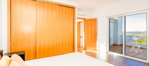 Casa de 3 dormitorios en Faro, Portugal No. 111206 24