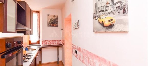 2غرفة شقة في Erba, Italy رقم 141656 5