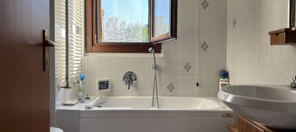 3 rooms Apartment in Buccinasco, Italy No. 338177 25