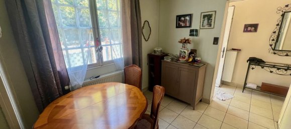 3 bedrooms House in Athis-Mons, France No. 169212 23