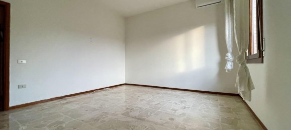 Apartamento de 4 divisões em Fiorano Modenese, Italy N.º 176618 28