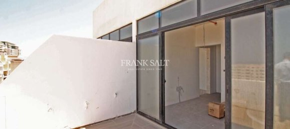 1 bedroom Penthouse in Sliema, Malta No. 4526 4