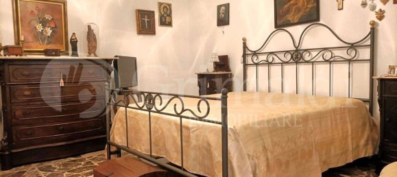 2 Schlafzimmer Haus in Sannicola, Italy, Nr. 262924 25