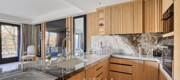 2 bedrooms Apartment in Paris, France No. 137601 6