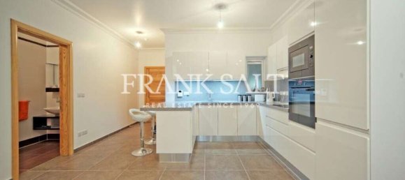 1 غرف نوم شقة في Sliema, Malta رقم 3780 7