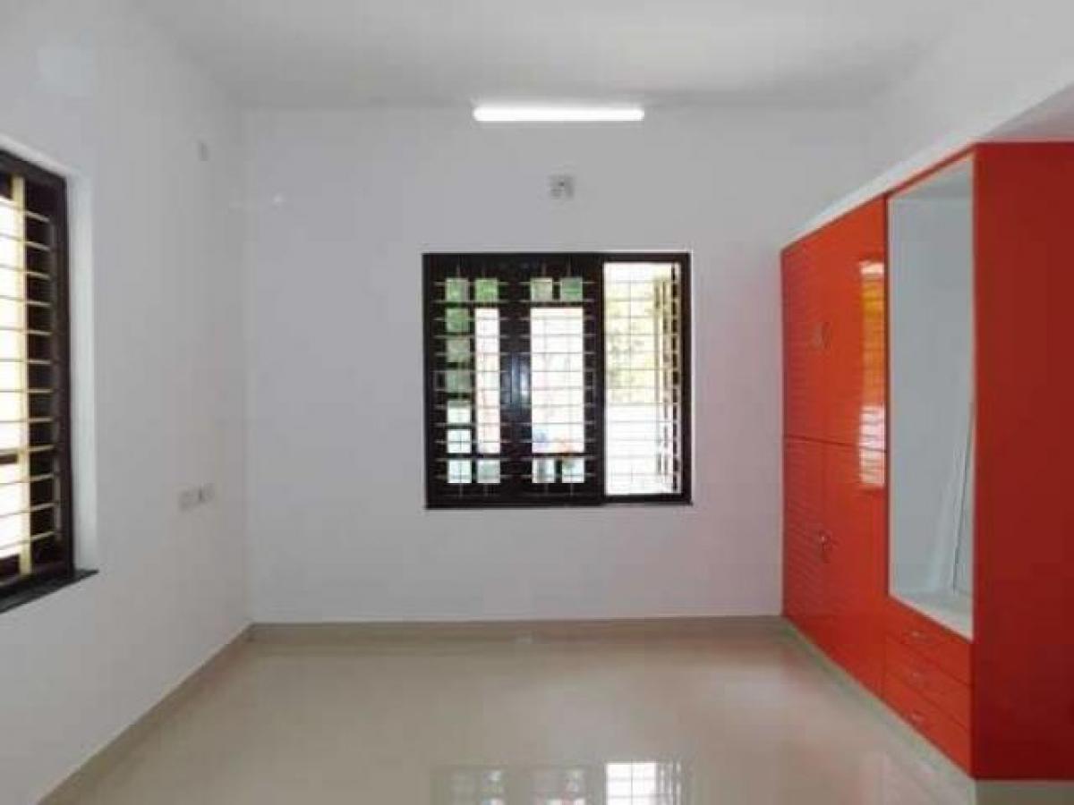 3 bedrooms House in Palakkad, India No. 61535
