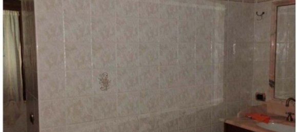 5-Zimmer Haus in Lariano, Italy, Nr. 101470 16