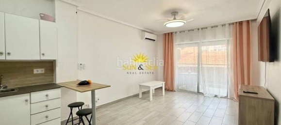 Apartamento de 2 dormitorios en Torrevieja, Spain No. 141333 5