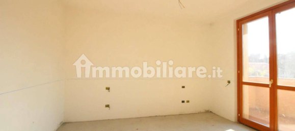 3 Schlafzimmer Villa in Vimercate, Italy, Nr. 103732 16