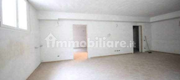 3 Schlafzimmer Villa in Vimercate, Italy, Nr. 103732 19
