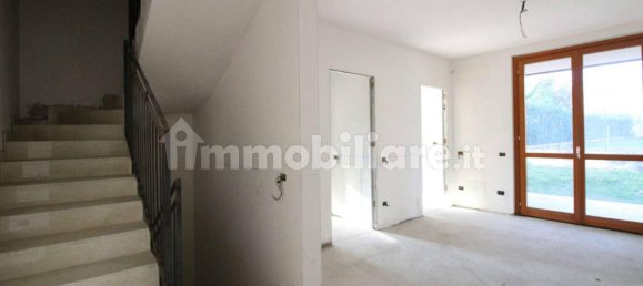 3 Schlafzimmer Villa in Vimercate, Italy, Nr. 103732 11