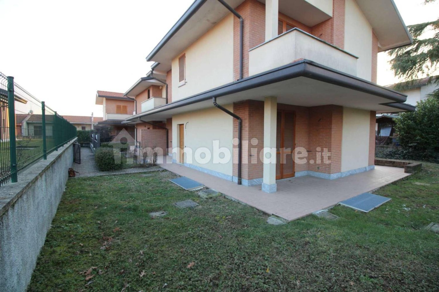 3 Schlafzimmer Villa in Vimercate, Italy, Nr. 103732