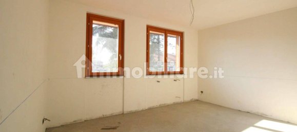 3 Schlafzimmer Villa in Vimercate, Italy, Nr. 103732 3