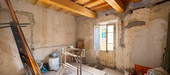 9 rooms House in Ponsacco, Italy No. 27956 17