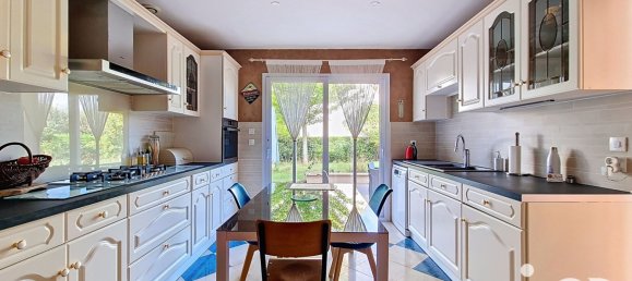 5 bedrooms House in Limours, France No. 316812 6