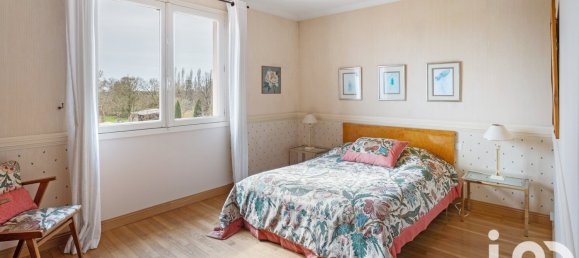 3 bedrooms House in Vallet, France No. 104056 4