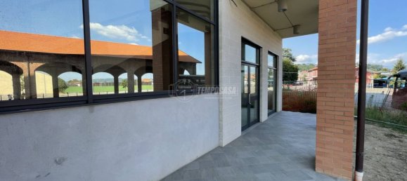 Imóvel comercial de 1 divisão em Castellamonte, Italy N.º 192901 13