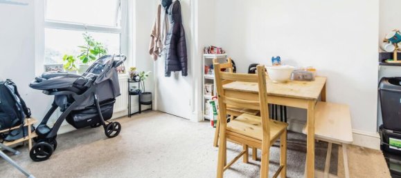 Квартира с 2 спальнями в Кройдон, Великобритания № 7948 8