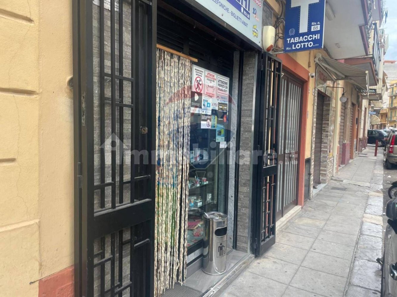 2-Zimmer Gewerbliche Immobilie in Palermo, Italy, Nr. 287383