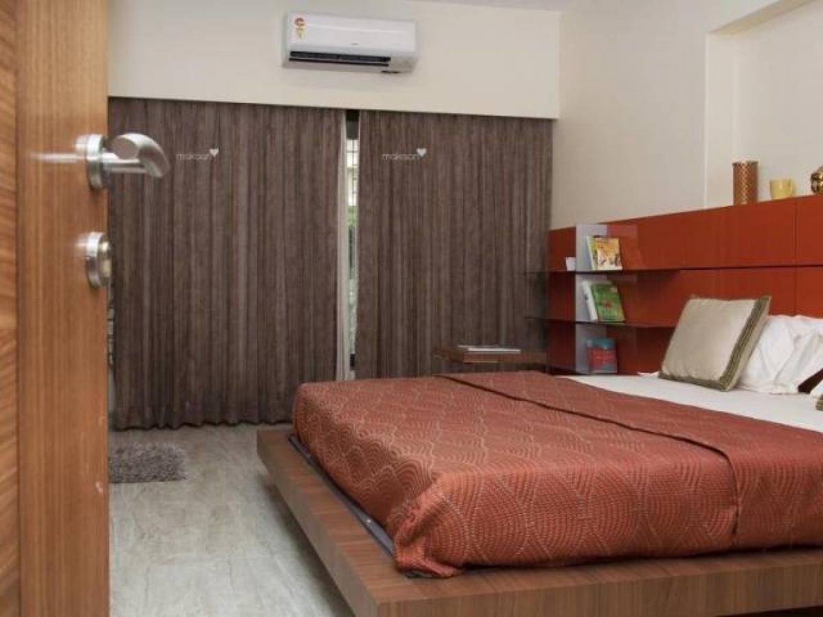 2 bedrooms House in Mumbai, India No. 27237