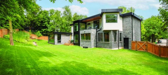 3 bedrooms House in Mississauga, Canada No. 536 3