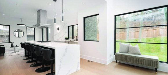 3 bedrooms House in Mississauga, Canada No. 536 11