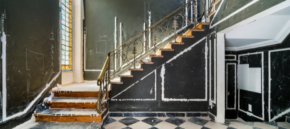 6 bedrooms Villa in Lisbon, Portugal No. 110011 12