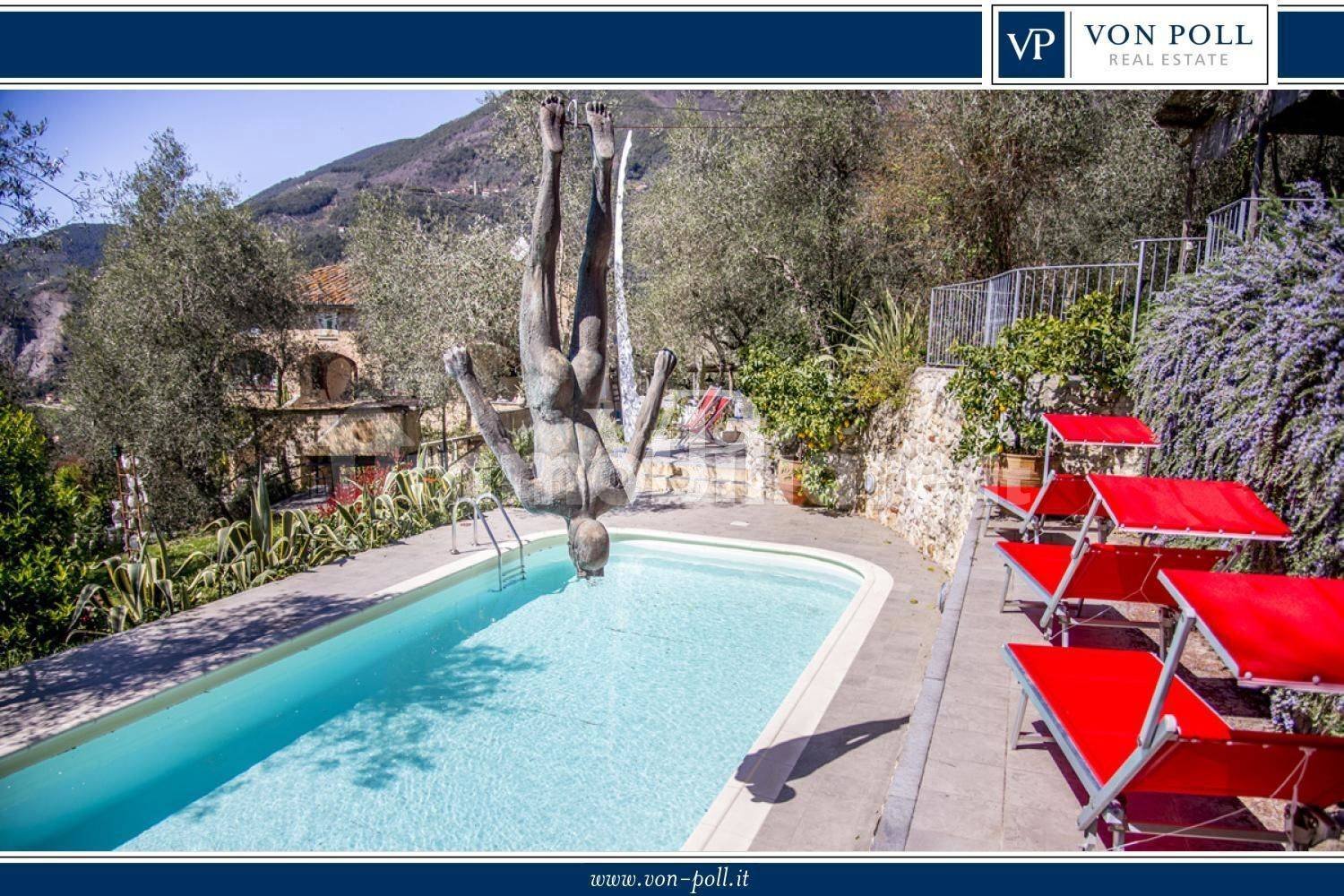 7 bedrooms House in Camaiore, Italy No. 116743