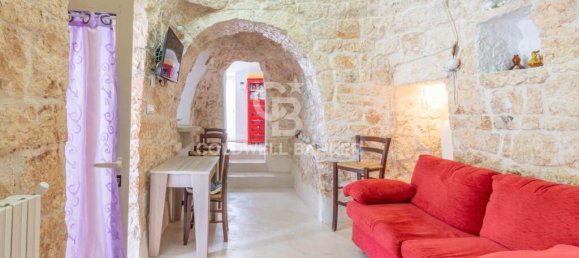 2 bedrooms House in Ostuni, Italy No. 63603 3