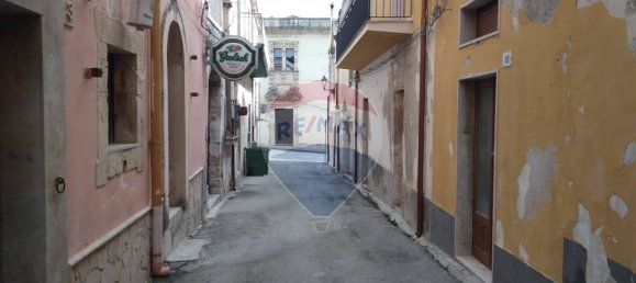 2 bedrooms House in Ferla, Italy No. 133049 21