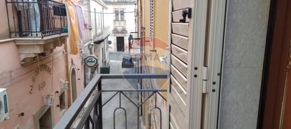 2 bedrooms House in Ferla, Italy No. 133049 24