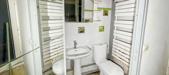 Studio à Paris, France No. 111622 5