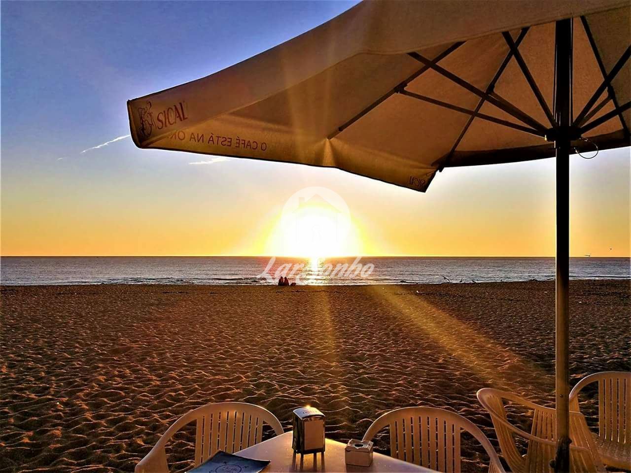  مرآب في Povoa de Varzim, Portugal 11متر مربع رقم 214098