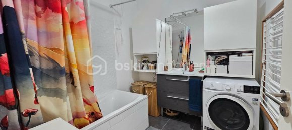 2 Schlafzimmer Doppelhaus in Bobigny, France, Nr. 345851 24